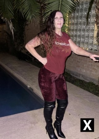 Freeport | Escort Abbey-48-276400-photo-3