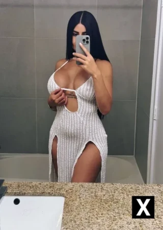 Wake Forest | Escort Kristina-27-275768-photo-2