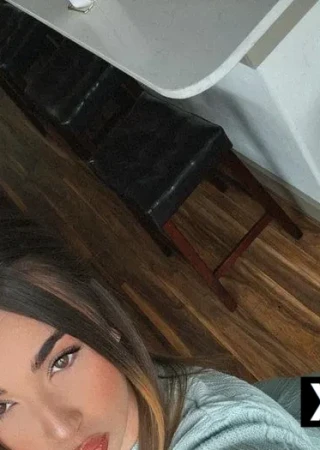 Surprise | Escort Janessa-28-279812-photo-2