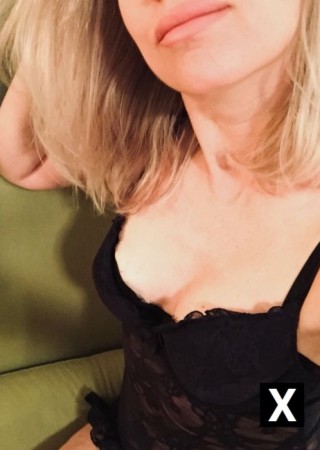 Grafton | Escort Amy-37-273302-photo-2