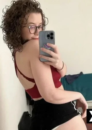 Tiffin | Escort Britt-28-280590-photo-2