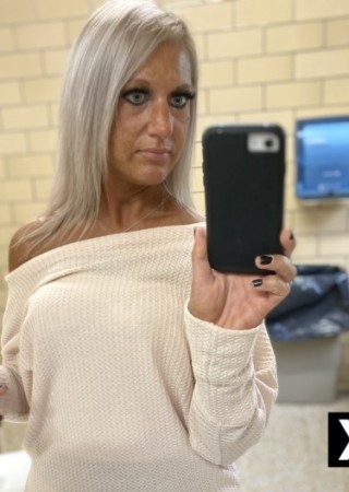 Buffalo | Escort Lyssy-32-282456-photo-3