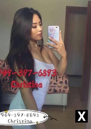 Huntington Beach | Escort CHRISTINA-22-180953-photo-1