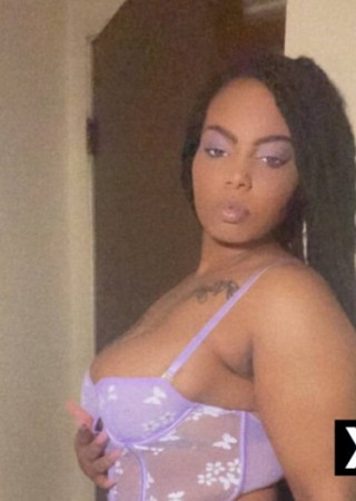 Belvidere | Escort Kayland-24-283177-photo-2