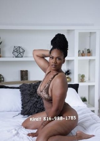 Kansas | Escort Kira-27-250534-photo-1