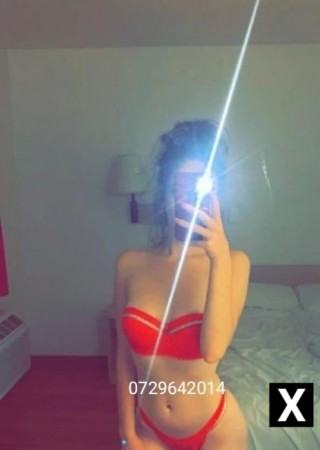 Iasi | Escort Buna! 23 Ani, 168, 49 Kg Locație Palas Fac și Deplasări Hotel Sau Pensiune Accept și Cupluri Cuplu 0729642014-0-227136-photo-3