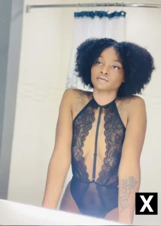 Lawton | Escort Poison ivy-23-274529-photo-5