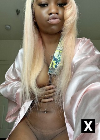 Mobile | Escort shylaa-19-262859-photo-4