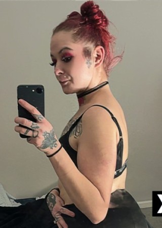 Fallon | Escort Riley-31-286373-photo-12