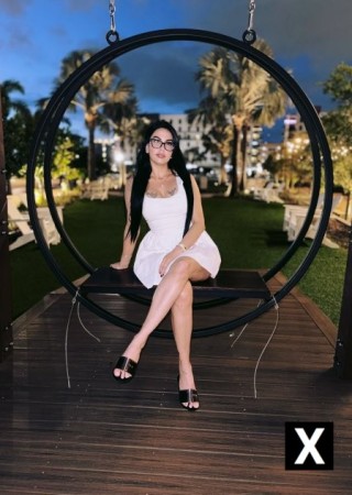 Tampa | Escort Valeria-26-277891-photo-2