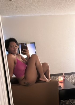 Sunnyvale | Escort Erin-23-253711-photo-1