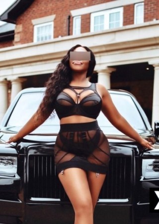 Bleak Hall | Escort Chanel-30-282923-photo-6
