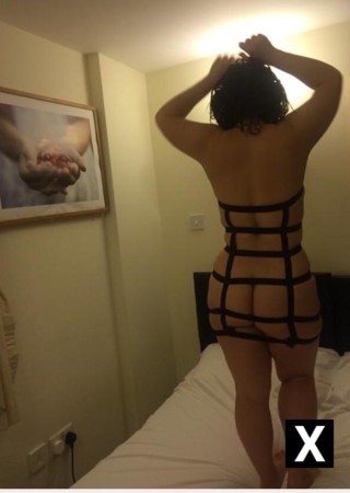 Harrogate | Escort Arabic-27-184998-photo-1