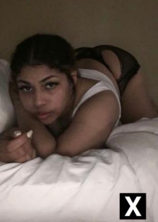 Bloomington MN | Escort Selena-22-189684-photo-1