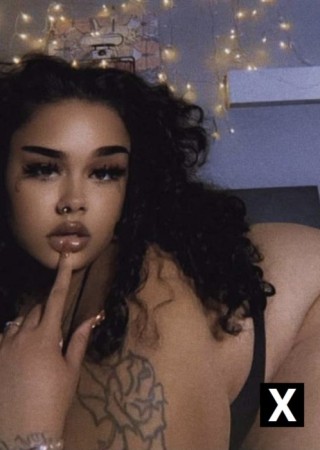 New York | Escort Aaliyah Roseau-24-276010-photo-4