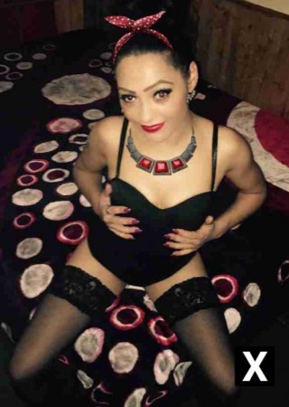 Milton Keynes | Escort Ema-21-42527-photo-1