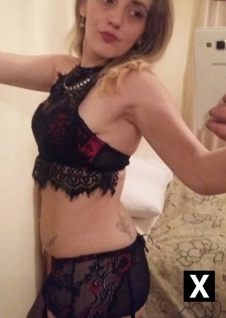 Swansea | Escort Candy-27-82998-photo-3