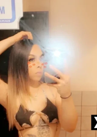 Orange | Escort Celine-22-285813-photo-2