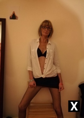 Kingston upon Hull | Escort Kira-41-177339-photo-4