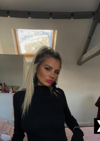 Abbey Road | Escort Julia 100% real-25-279181-photo-1