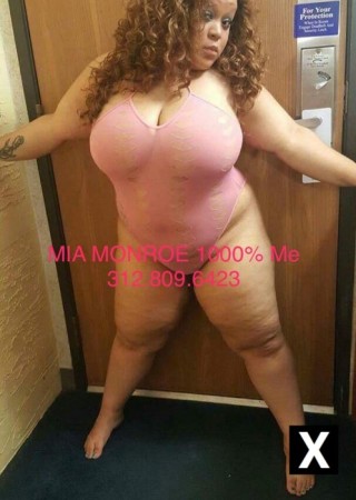 Chicago | Escort Mia-23-139494-photo-4