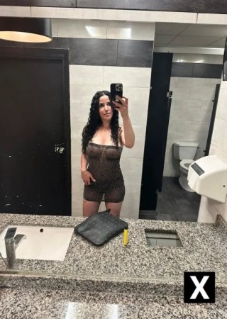 Grand Island | Escort Claudia-24-269681-photo-1
