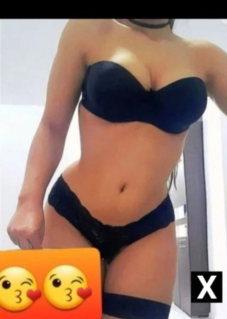 Oradea | Escort Brunnette ani Noua Foarte Frumusa-24-228166-photo-3
