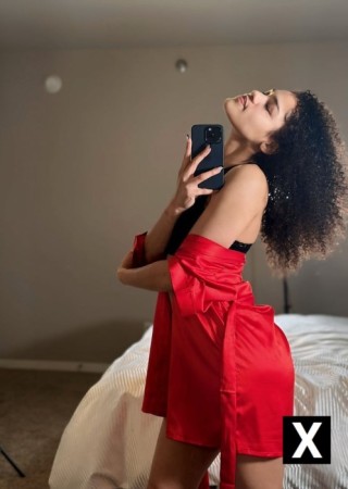 Lenexa | Escort Georgia Peach-27-274557-photo-2