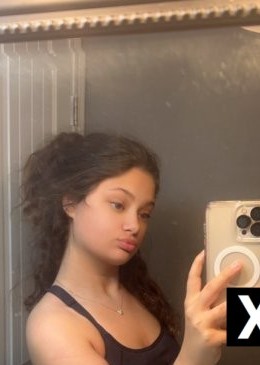 Riverside | Escort Marie-24-280003-photo-2