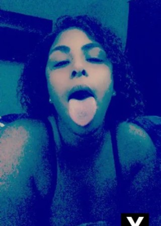 Orange | Escort Vanessa Luv-27-276327-photo-1