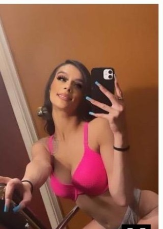 Revere | Escort Maria & Destiny-24-265933-photo-1