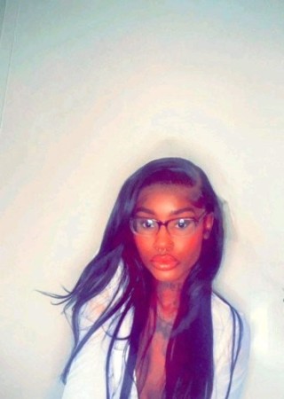 Dearborn Heights | Escort Hazel-23-265621-photo-1
