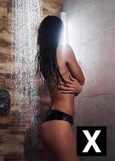 Middlefield | Escort Crystal-29-275240-photo-1