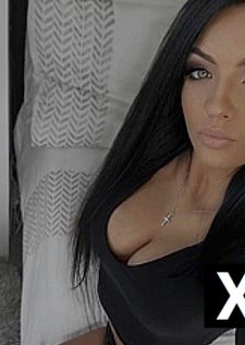 București | Escort Emilly-23-281888-photo-1