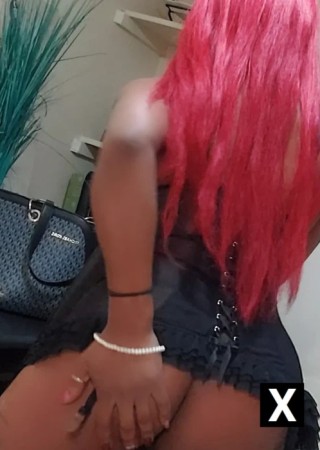 Ottawa | Escort Emmanuelle-35-277116-photo-2
