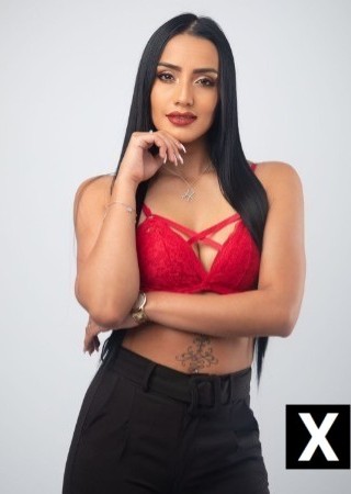 Bristol | Escort Nicol-23-272561-photo-2