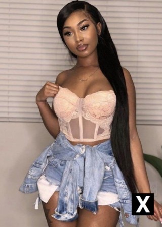 Cuyahoga Falls | Escort Alexis-23-271556-photo-1