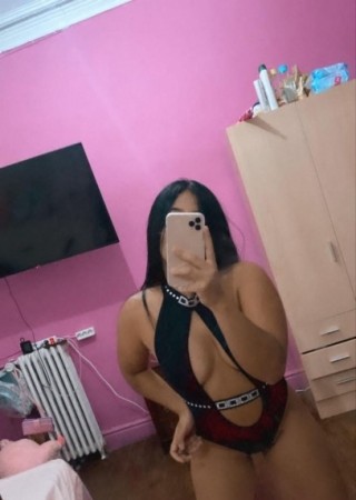 Calahorra | Escort Daniela - Cachonda de 24 años Daniela-24-240898-photo-2