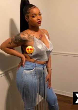 Coachella | Escort Lauren-26-288475-photo-2