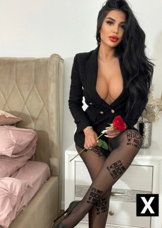 București | Escort Noemi-21-225790-photo-3