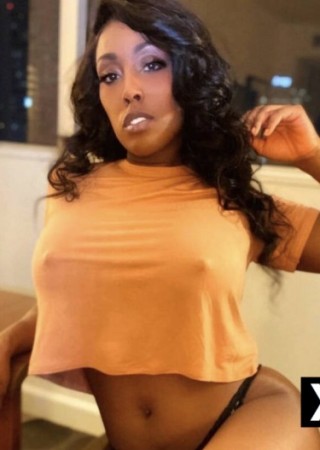 Buckeye | Escort Naloni-23-284513-photo-2