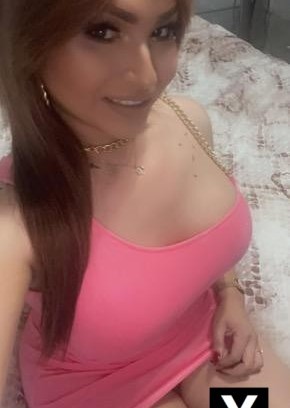 Dallas | Escort Julia-31-203515-photo-1