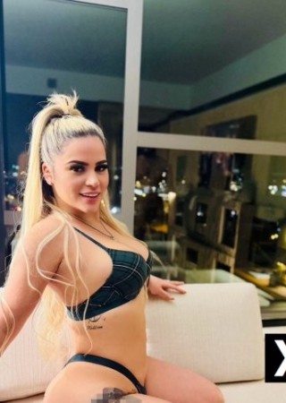 Metropolis | Escort Karla-28-282414-photo-1