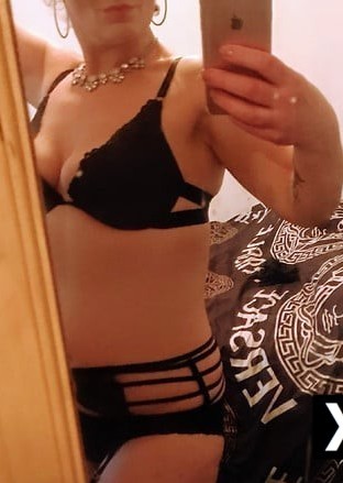 Carlisle | Escort linda-38-283366-photo-9