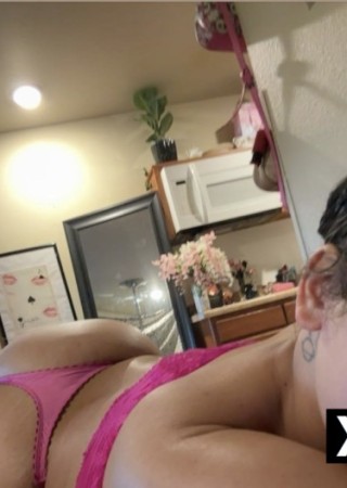 Kansas City | Escort Taya Renee-24-286919-photo-1