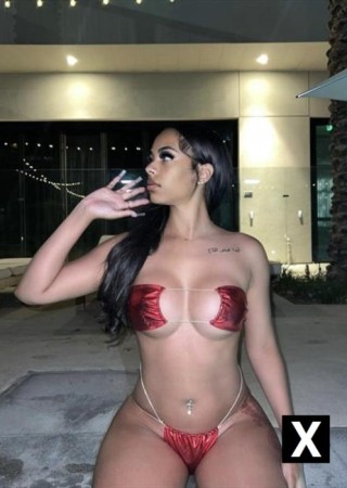 Oshawa | Escort Bre-28-277547-photo-4