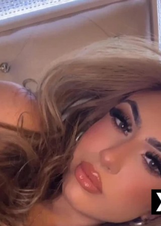 Surprise | Escort Natalie-25-285858-photo-1