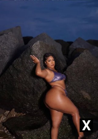 Moline | Escort Diamond-34-276923-photo-1