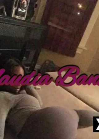 Marshall | Escort Naudia-35-284812-photo-2