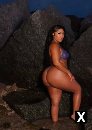 Moline | Escort Diamond-34-276923-photo-2